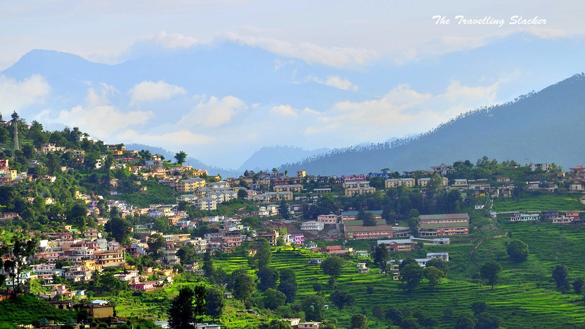 Uttarakhand mountain road into the Himalayas